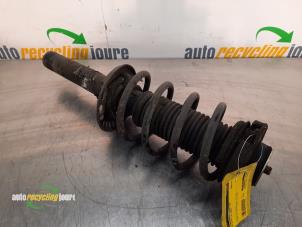 Used Front shock absorber rod, right Volkswagen Jetta III (1K2) 1.9 TDI Price € 35,00 Margin scheme offered by Autorecycling Joure B.V.