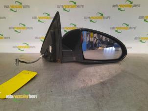 Gebrauchte Außenspiegel rechts Nissan Primera Wagon (W12) 2.0 16V Preis € 30,00 Margenregelung angeboten von Autorecycling Joure B.V.