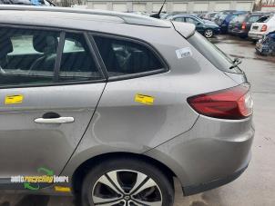 Used Rear side panel, left Renault Megane III Grandtour (KZ) 1.4 16V TCe 130 Price on request offered by Autorecycling Joure B.V.
