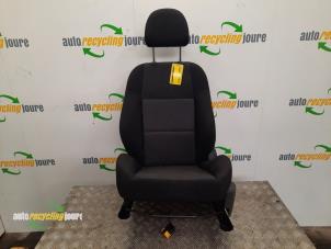Used Seat, left Peugeot 207/207+ (WA/WC/WM) 1.6 16V VTi Price € 75,00 Margin scheme offered by Autorecycling Joure B.V.
