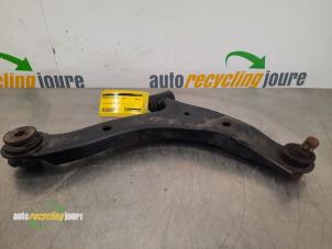 Used Front wishbone, right Chrysler PT Cruiser 2.0 16V Price € 40,00 Margin scheme offered by Autorecycling Joure B.V.
