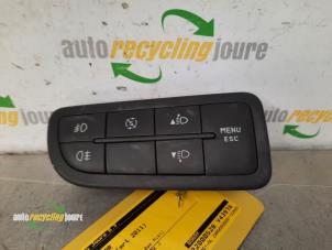 Used Light switch Alfa Romeo MiTo (955) 1.4 Turbo Multi Air 16V Price € 20,00 Margin scheme offered by Autorecycling Joure B.V.