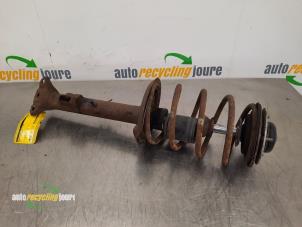 Used Front shock absorber rod, right BMW 3 serie (E36/4) 325i 24V Price € 30,00 Margin scheme offered by Autorecycling Joure B.V.