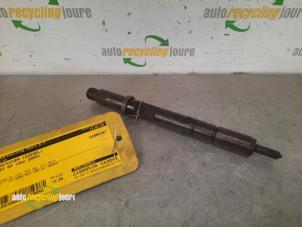 Used Injector (diesel) Audi A4 Avant (B6) 2.5 TDI 24V Price € 75,00 Margin scheme offered by Autorecycling Joure B.V.