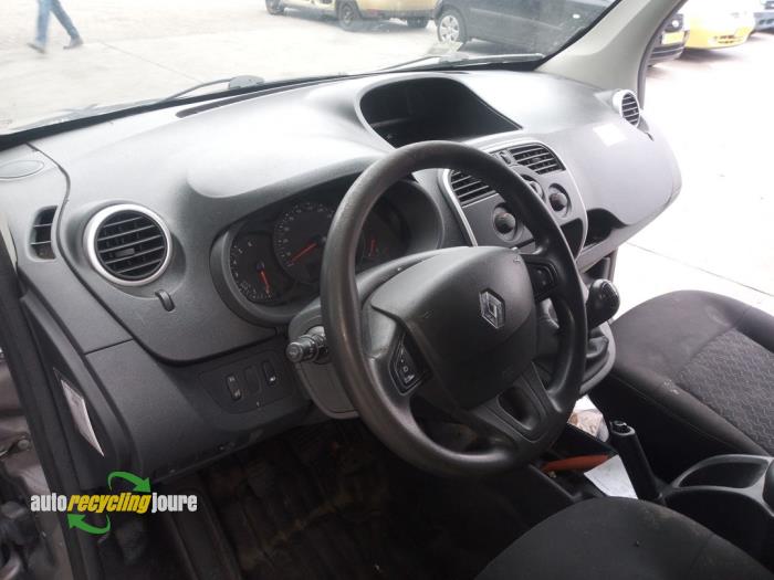 Dashboard from a Renault Kangoo Express (FW) 1.5 dCi 75 FAP 2016
