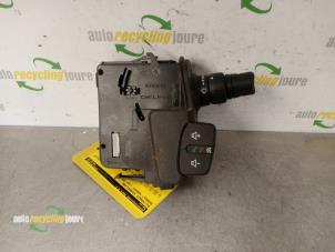 Used Wiper switch Renault Kangoo Express (FW) 1.5 dCi 75 FAP Price € 30,00 Margin scheme offered by Autorecycling Joure B.V.