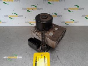 Used ABS pump Volvo S60 I (RS/HV) 2.4 20V Bi-fuel LPG Price € 74,00 Margin scheme offered by Autorecycling Joure B.V.