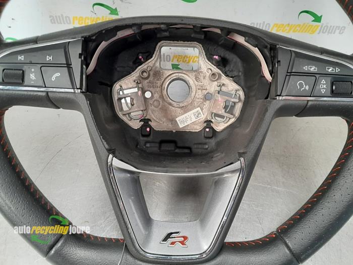 Steering wheel from a Seat Leon (5FB) 1.4 TSI 16V 2015