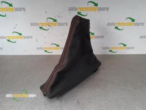 Used Parking brake lever cover Seat Leon (5FB) 1.4 TSI 16V Price € 25,00 Margin scheme offered by Autorecycling Joure B.V.