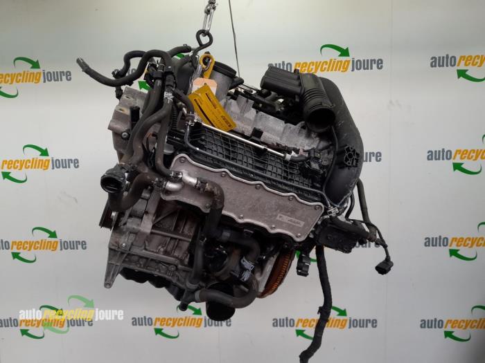 Motor from a Seat Leon (5FB) 1.4 TSI 16V 2015