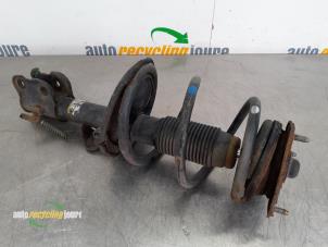 Used Front shock absorber rod, left Hyundai H-300 2.5 CRDi Price € 60,00 Margin scheme offered by Autorecycling Joure B.V.