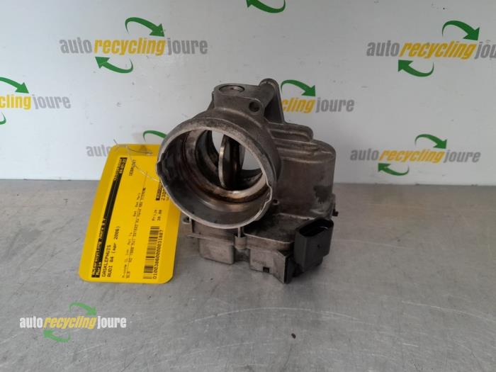 Gebrauchte Drosselklappengehäuse Audi A4 (B7) 2.0 TDI 16V Preis € 19,99 Margenregelung angeboten von Autorecycling Joure B.V.