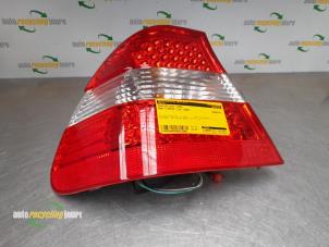 Used Taillight, left BMW 3 serie (E46/4) 320i 24V Price € 60,00 Margin scheme offered by Autorecycling Joure B.V.