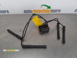 Begagnade Tändspole Renault Clio II (BB/CB) 1.2 16V Pris € 25,00 Marginaltabell erbjuds av Autorecycling Joure B.V.