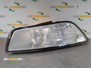 Used Fog light, front right Ford Mondeo IV Wagon 2.0 TDCi 140 16V Price € 40,00 Margin scheme offered by Autorecycling Joure B.V.