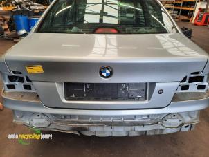 Used Boot lid BMW 5 serie (E39) 528i 24V Price € 100,00 Margin scheme offered by Autorecycling Joure B.V.