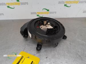 Used Airbag clock spring BMW 1 serie (E87/87N) 118d 16V Price € 30,00 Margin scheme offered by Autorecycling Joure B.V.