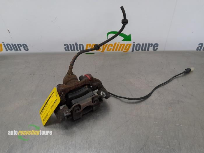 Gebrauchte Bremszange links hinten Mercedes ML II (164/4JG) 3.0 ML-320 CDI 4-Matic V6 24V Preis € 24,99 Margenregelung angeboten von Autorecycling Joure B.V.
