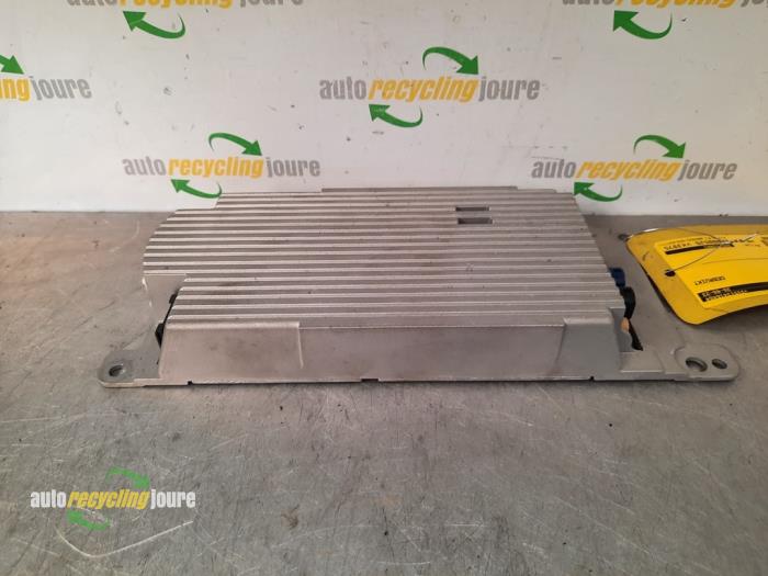 Begagnade Bluetooth-modul BMW 3 serie (F30) 320d 2.0 16V Pris € 100,00 Marginaltabell erbjuds av Autorecycling Joure B.V.