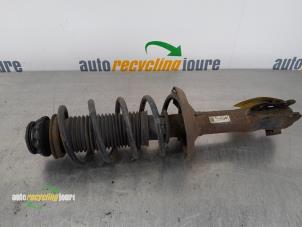 Used Front shock absorber rod, left Volkswagen Lupo (6X1) 1.4 60 Price € 30,00 Margin scheme offered by Autorecycling Joure B.V.