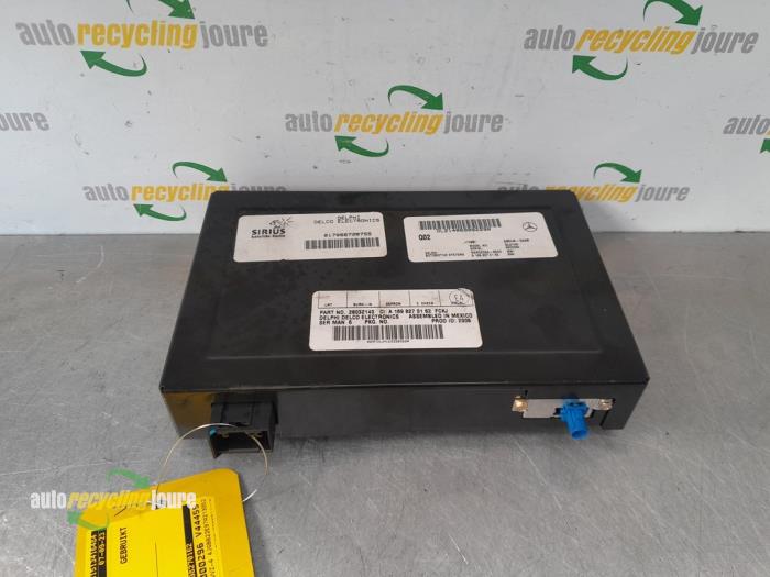 Usados Módulo GPS Mercedes ML II (164/4JG) 3.0 ML-320 CDI 4-Matic V6 24V Precio € 30,00 Norma de margen ofrecido por Autorecycling Joure B.V.