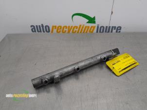 Used Fuel injector nozzle Mercedes ML II (164/4JG) 3.0 ML-320 CDI 4-Matic V6 24V Price € 75,00 Margin scheme offered by Autorecycling Joure B.V.