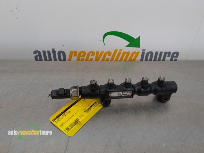 Usagé Système d'injection Volvo V50 (MW) 1.6 D 16V Prix € 30,00 Règlement à la marge proposé par Autorecycling Joure B.V.