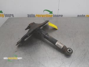 Used Rear shock absorber, left Peugeot Partner (GC/GF/GG/GJ/GK) 1.6 HDI 75 Phase 1 Price € 25,00 Margin scheme offered by Autorecycling Joure B.V.