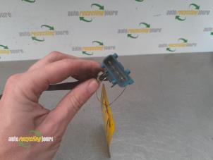 Lambda probe from a Peugeot 207 SW (WE/WU) 1.4 16V Vti 2008