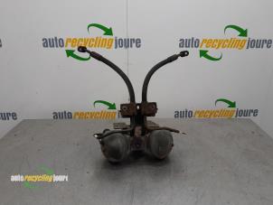 Used Suspension sphere Citroen C6 (TD) 2.7 HDiF V6 24V Price € 150,00 Margin scheme offered by Autorecycling Joure B.V.