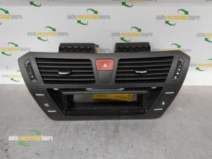Used Dashboard vent Citroen C4 Grand Picasso (UA) 1.6 16V THP 155 Price € 39,95 Margin scheme offered by Autorecycling Joure B.V.