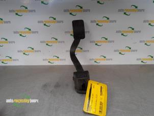 Used Accelerator pedal Citroen C4 Picasso (UD/UE/UF) 1.8 16V Price € 24,99 Margin scheme offered by Autorecycling Joure B.V.