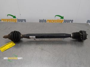 Used Front drive shaft, right Volkswagen Polo IV (9N1/2/3) 1.4 16V Price € 39,95 Margin scheme offered by Autorecycling Joure B.V.