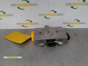 Used Airbag Module BMW 5 serie (E60) 520i 24V Price € 34,90 Margin scheme offered by Autorecycling Joure B.V.