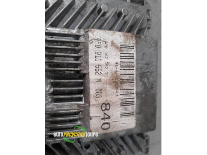 Engine management computer from a Audi A6 (C6) 2.4 V6 24V 2005