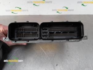 Engine management computer from a Audi A6 (C6) 2.4 V6 24V 2005