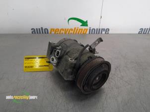 Used Air conditioning pump Chrysler Voyager/Grand Voyager (RG) 2.8 CRD 16V Autom. (Dodge Ram Van) Price € 124,99 Margin scheme offered by Autorecycling Joure B.V.
