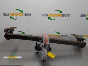 Used Towbar Peugeot 307 (3A/C/D) 2.0 HDi 90 Price € 74,95 Margin scheme offered by Autorecycling Joure B.V.