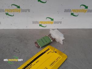 Used Heater resistor Citroen Jumper (U9) 2.2 HDi 120 Euro 4 Price € 18,14 Inclusive VAT offered by Autorecycling Joure B.V.