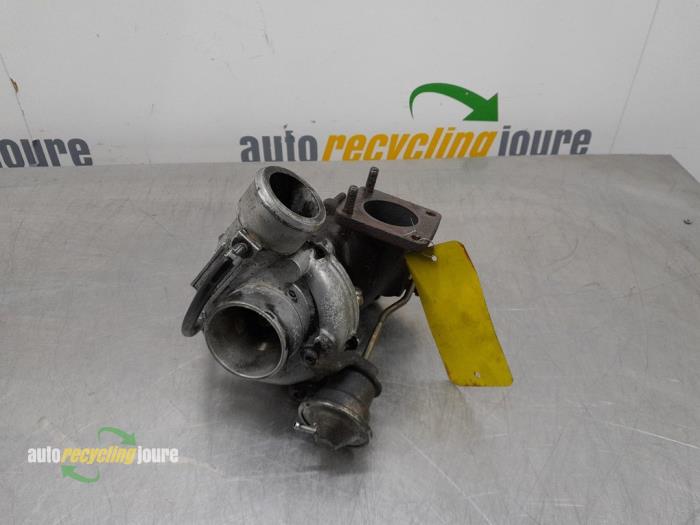 Usagé Turbo Chrysler Voyager/Grand Voyager (RG/RS) 2.8 CRD 16V Autom. (Dodge Ram Van) Prix € 49,99 Règlement à la marge proposé par Autorecycling Joure B.V.
