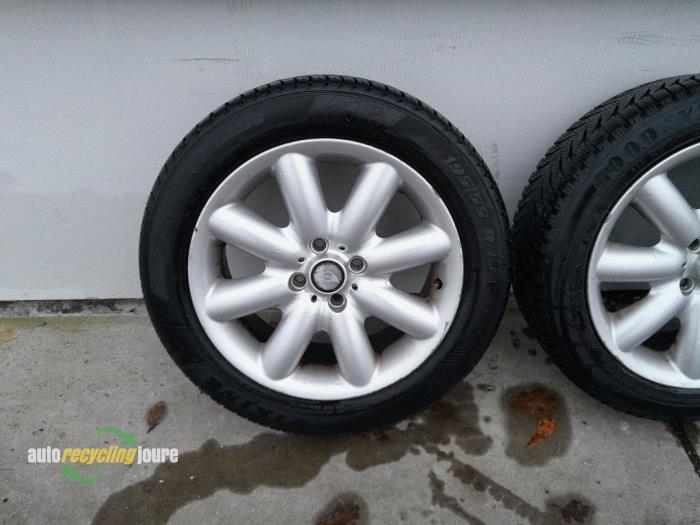 Set of wheels + winter tyres BMW Mini One/Cooper 1.6 16V One - XXXXX ...
