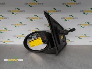Usagé Rétroviseur extérieur gauche Citroen C1 1.0 12V Prix € 29,99 Règlement à la marge proposé par Autorecycling Joure B.V.