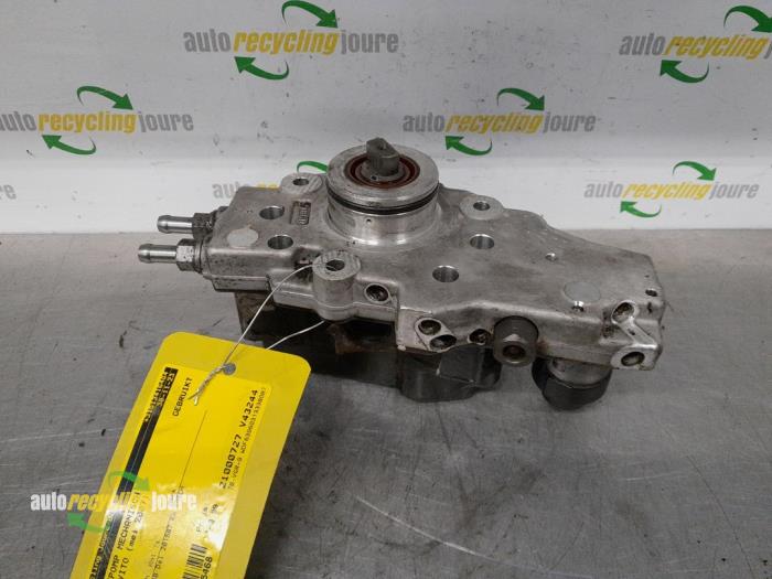Gebrauchte Kraftstoffpumpe Mechanisch Mercedes Vito (639.6) 2.2 109 CDI 16V Preis € 149,99 Margenregelung angeboten von Autorecycling Joure B.V.