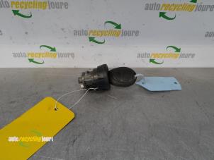 Used Ignition lock + key Mini Mini Cooper S (R53) 1.6 16V Price € 39,99 Margin scheme offered by Autorecycling Joure B.V.