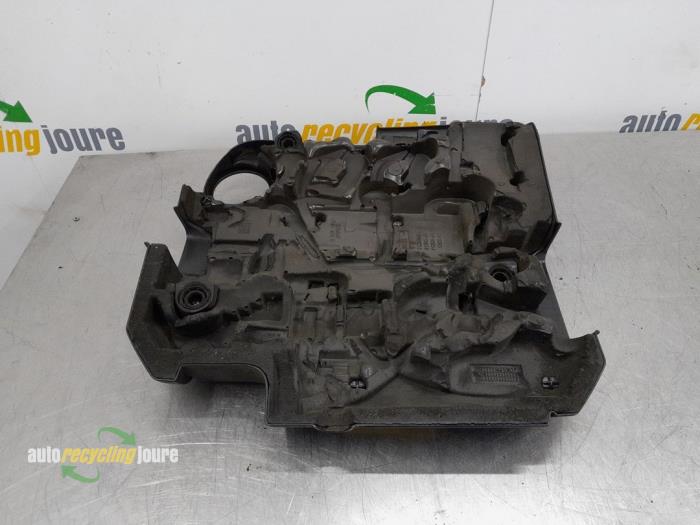 Engine cover from a Seat Ibiza ST (6J8) 1.2 TDI Ecomotive 2011
