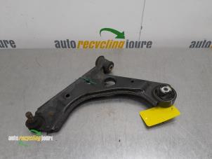 Used Front wishbone, left Fiat Grande Punto (199) 1.4 Price € 19,99 Margin scheme offered by Autorecycling Joure B.V.