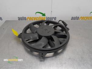 Used Cooling fans Peugeot Partner (GC/GF/GG/GJ/GK) 1.6 BlueHDI 75 Price € 24,99 Margin scheme offered by Autorecycling Joure B.V.