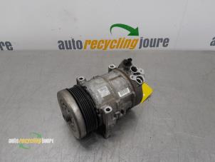 Used Air conditioning pump Fiat Grande Punto (199) 1.4 Price € 69,99 Margin scheme offered by Autorecycling Joure B.V.