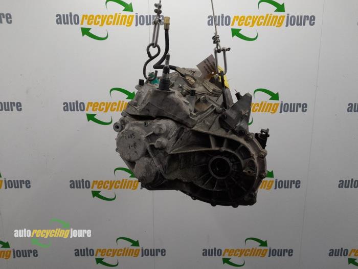 Gearbox from a Renault Megane II Grandtour (KM) 1.5 dCi 105 FAP 2008