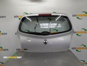 Usados Portón trasero Renault Twingo II (CN) 1.2 16V Precio € 100,00 Norma de margen ofrecido por Autorecycling Joure B.V.